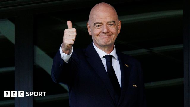 Infantino cân nhắc tăng cường tài trợ cho các thành viên FIFA