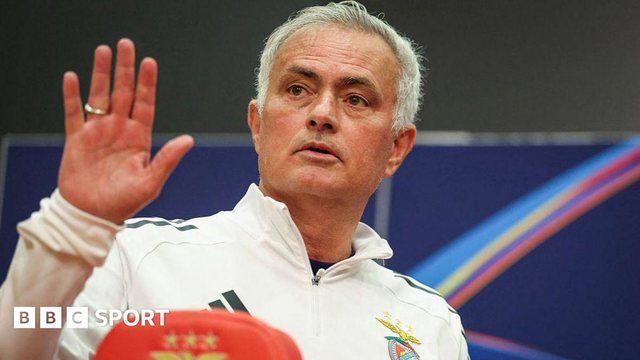 Jose Mourinho sắp trở lại dẫn dắt Real Madrid sau khi Perez tái đắc cử
