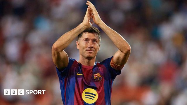Lewandowski sắp gia nhập Chicago Fire sau khi rời Barcelona