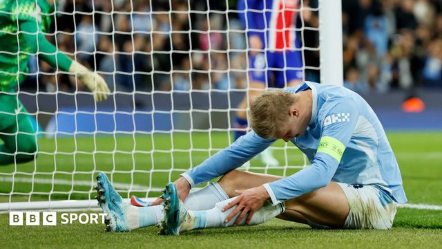 Manchester City thua đau 4-2 trước PSG trong trận cầu kịch tính tại Etihad