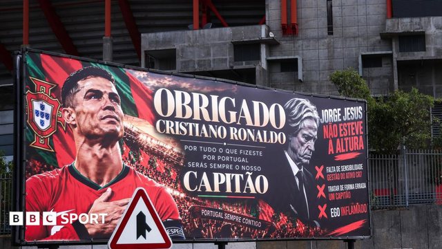 Ronaldo đối mặt quyết định lớn về tương lai đội tuyển Bồ Đào Nha