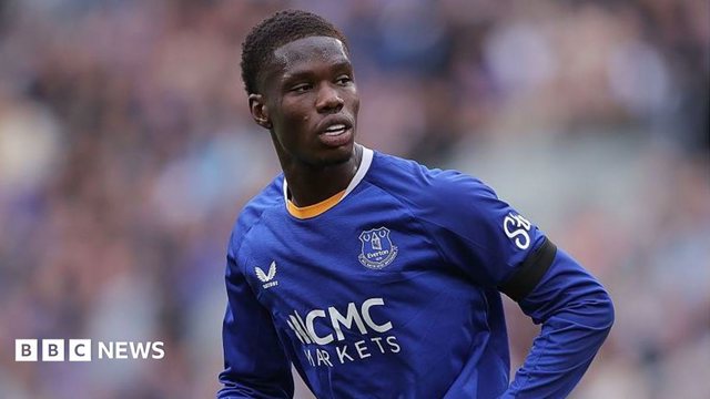 Thierno Barry: Cầu thủ Everton mở lòng về cảm xúc và áp lực trong bóng đá