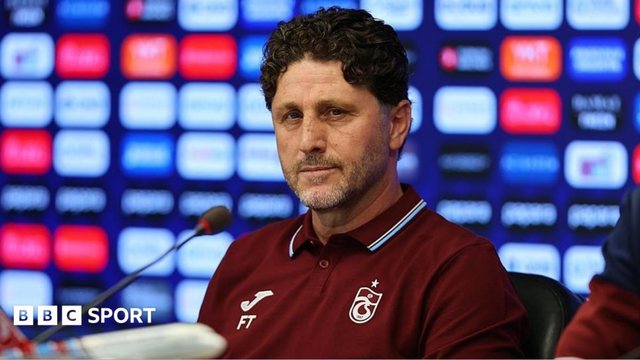 Trabzonspor chấp nhận đơn từ chức của HLV Fatih Tekke